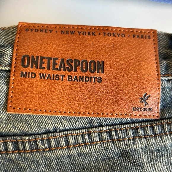 NWT One Teaspoon Bandits Jean Shorts Size 32  Memphis Distressed Mid Waist - Picture 7 of 14